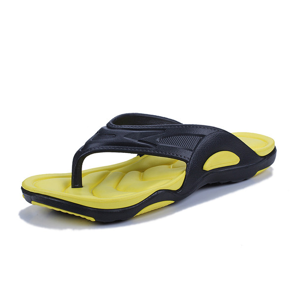 Egyszerű férfi papucs három színben