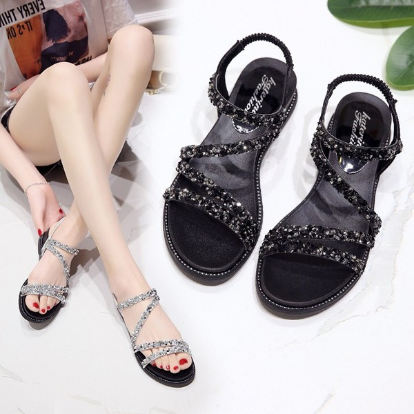 Alkalmi női szandál díszkövekkel fekete és ezüst színben