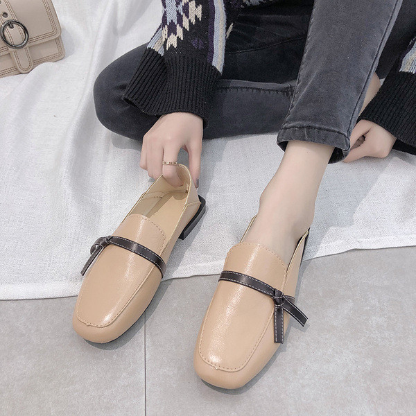 Καθημερινά γυναικεία υποδήματα από δέρμα σε τρία χρώματα