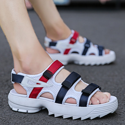 Modern férfi szandál fehér és fekete színben