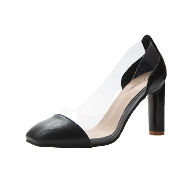Aktuális női cipők magassarkúval, átlátszó elemekkel fekete és bézs színben