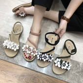 Alkalmi női szandál 3D-s elemmel több színben