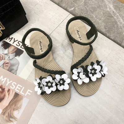 Alkalmi női szandál 3D-s elemmel több színben