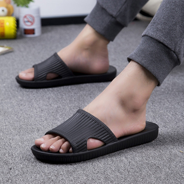 Alkalmi férfi papucs lapos talppal, három színben