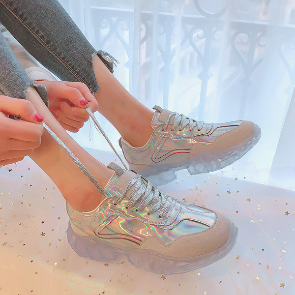 ÚJ Modern női tornacipő színes rózsaszín és ezüst fűzőkkel