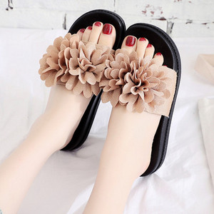 Stílusos női papucs négy színben