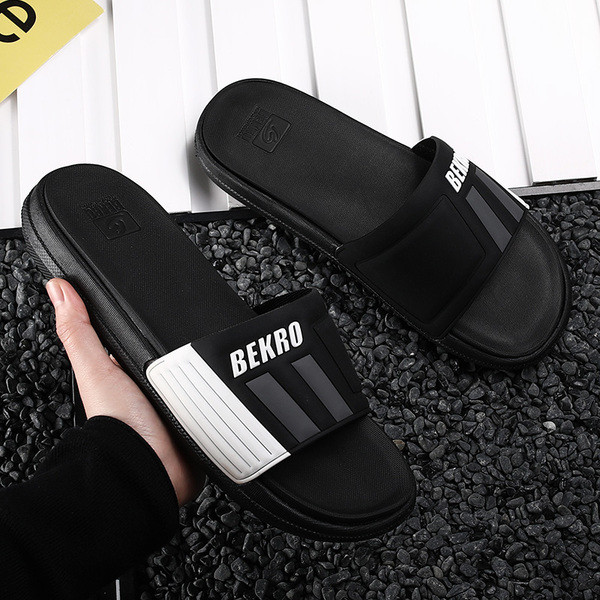 Papuci casual barbatesti cu inscriptie in diferite culori