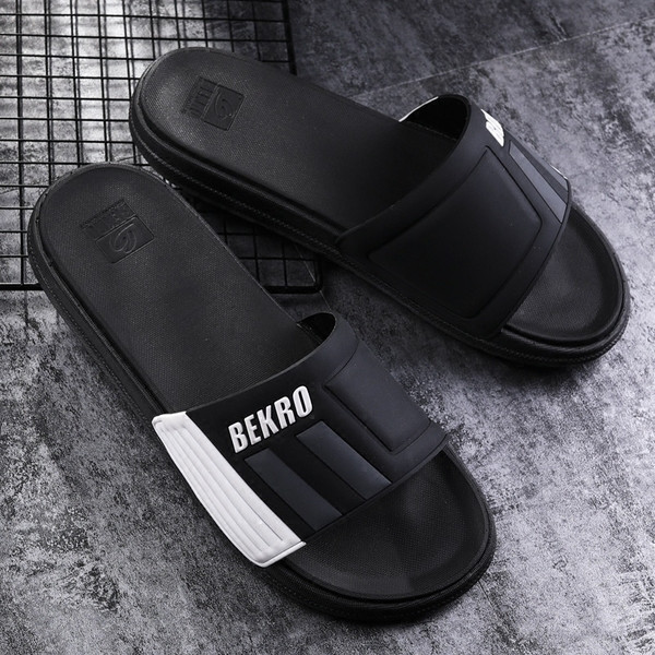 Papuci casual barbatesti cu inscriptie in diferite culori