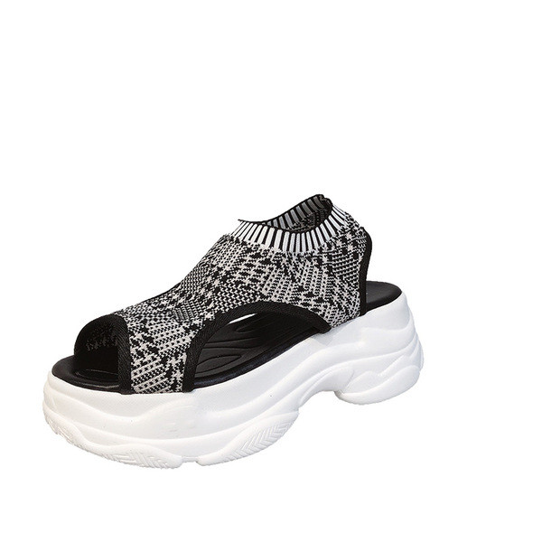 Új modell alkalmi női szandál durva talppal, két színben