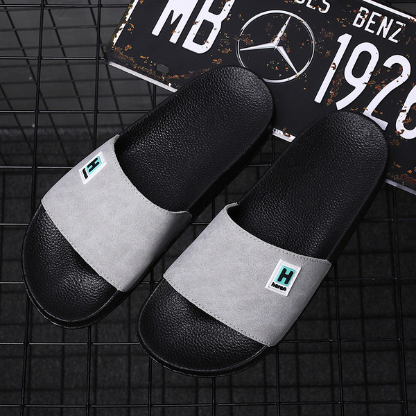 Férfi alkalmi papucs két színben emblémával