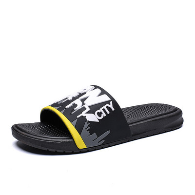 Alkalmi férfi papucs több színben felirattal