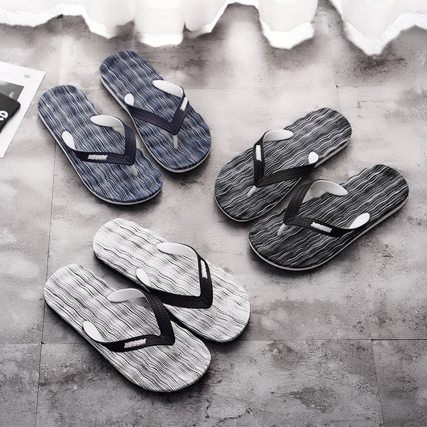 Modern férfi papucs három színben felirattal