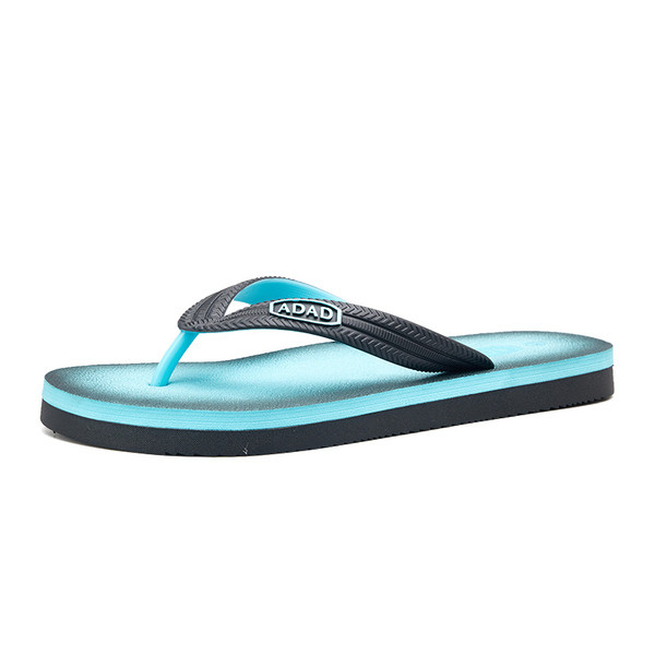 Modern férfi nyári papucs három színben felirattal