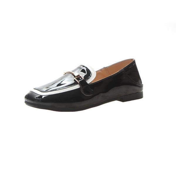 Női alkalmi cipő fekete-fehér színben