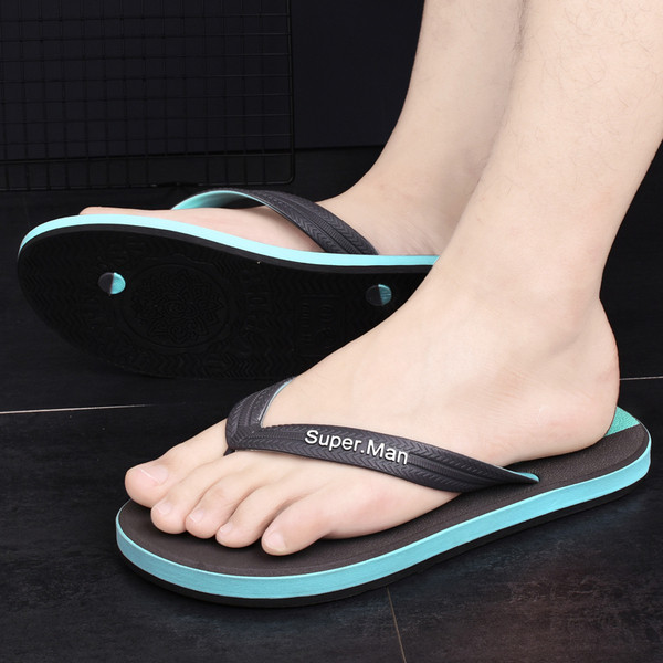 Papuci moderni pentru barbati in trei culori cu inscriptii