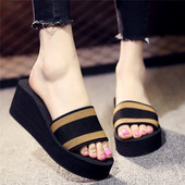 Alkalmi női papucs három színben