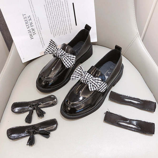 Pantofi dama din piele ecologica cu panglica de culoare neagra