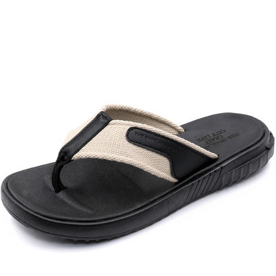 Alkalmi férfi papucs három színben durva talppal