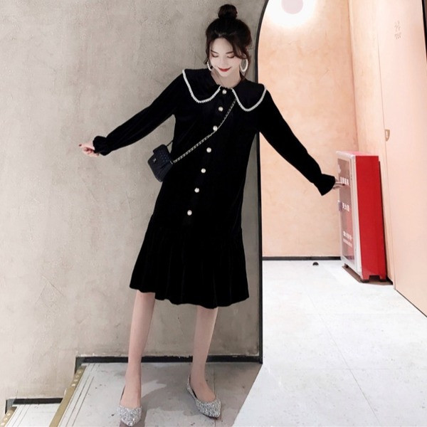 Rochie de dama moderna din catifea de culoare neagra