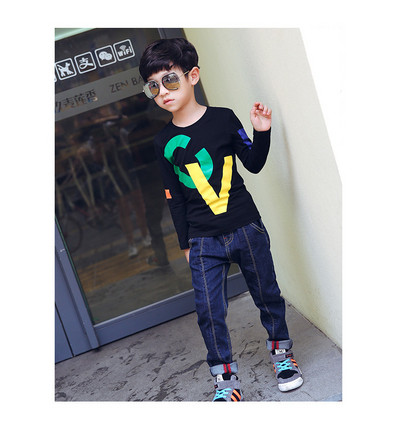 Alkalmi gyerek blúz fiúknak fekete színben, rátéttel