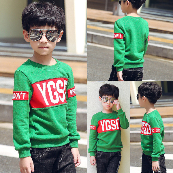 Alkalmi gyerekblúz zöld színben, felirattal