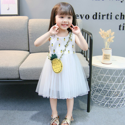 Rochie moderna pentru copii cu tul in alb si roz