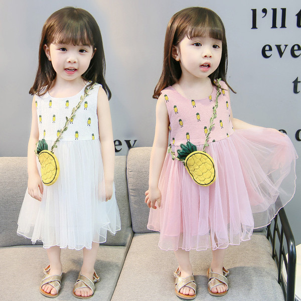 Rochie moderna pentru copii cu tul in alb si roz