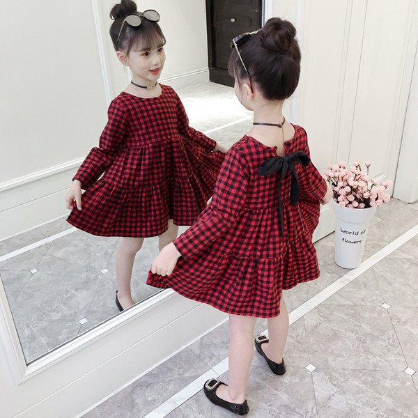 Alkalmi gyerekruha párnával két színben