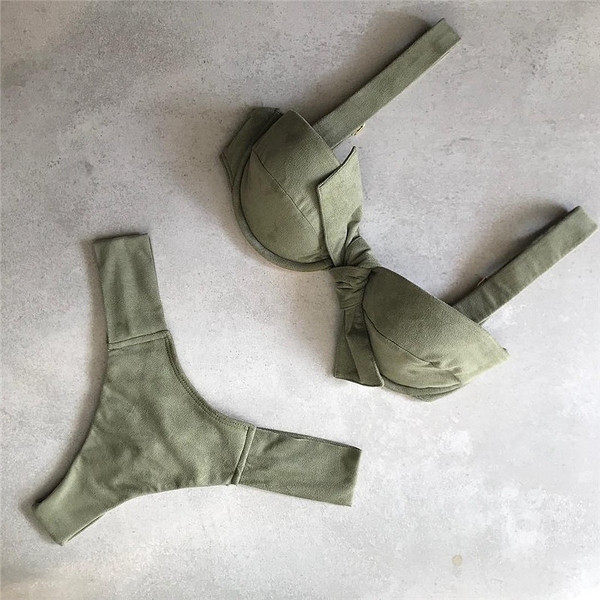 Erős fürdőruha eco velúrból, zöld színben