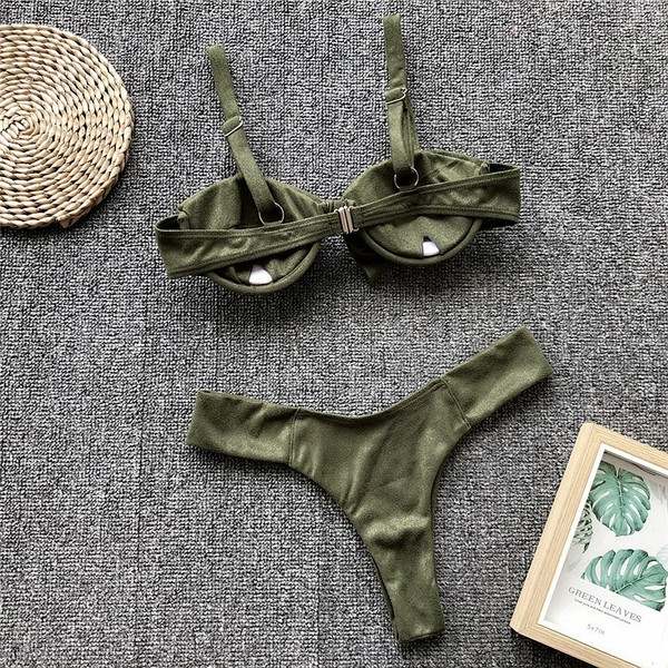 Erős fürdőruha eco velúrból, zöld színben