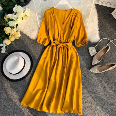 Elegáns hosszú női ruha V-nyakkal, több színben