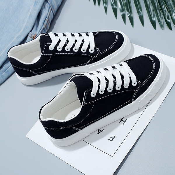 Adidași sport de damă alb-negru