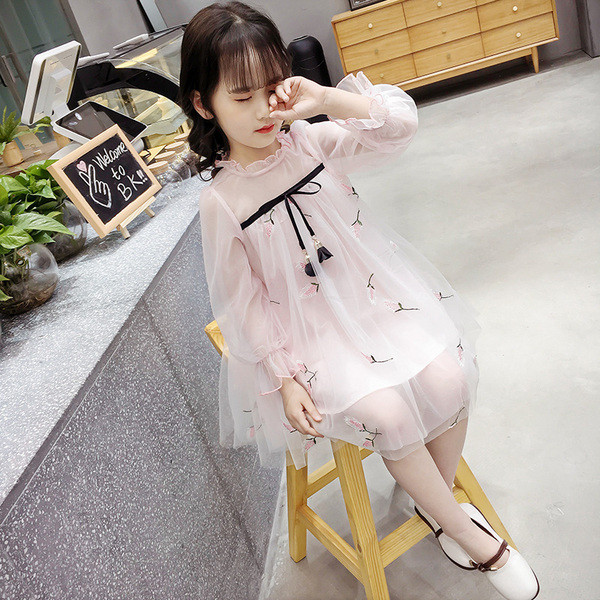 Rochie moderna pentru copii in alb si roz