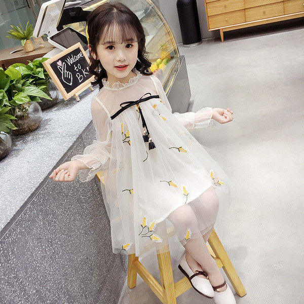 Rochie moderna pentru copii in alb si roz