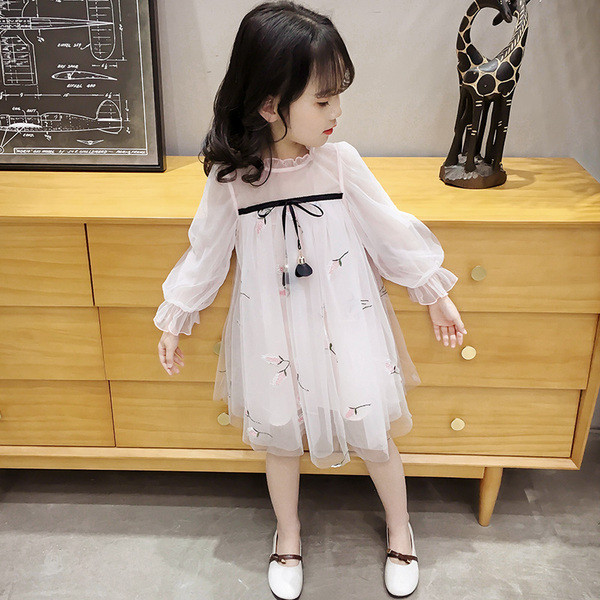 Rochie moderna pentru copii in alb si roz