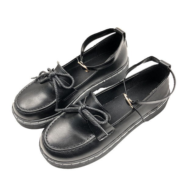 Sportos-elegáns női cipő fekete színben - két modell