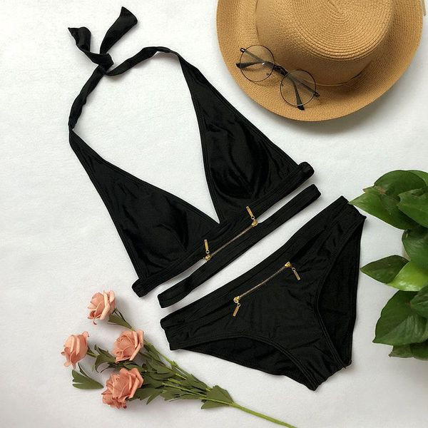 Costum de baie elegant de damă în negru cu element cu fermoar