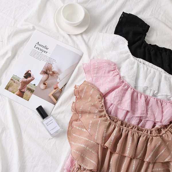 Top de primăvară damă în alb, negru, roz și bej