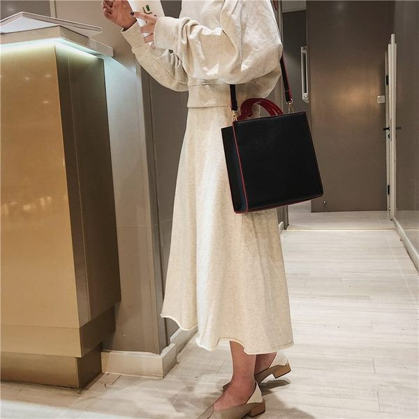 Geanta de dama in doua culori cu maner lung si scurt