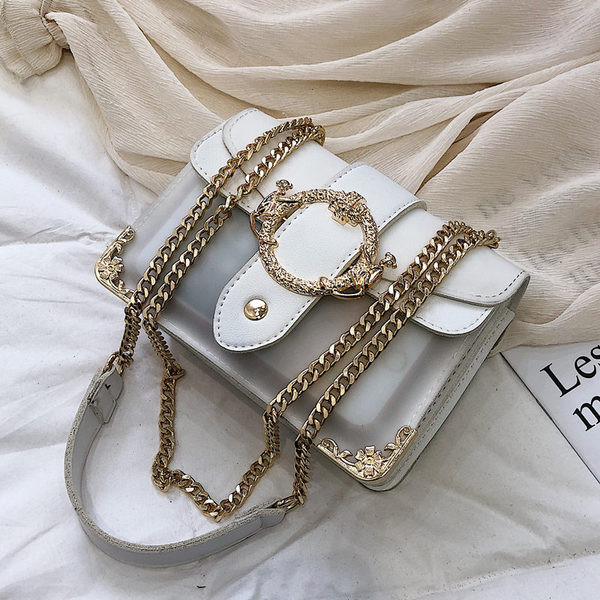 ÚJ modell női táska fém rögzítéssel négy színben