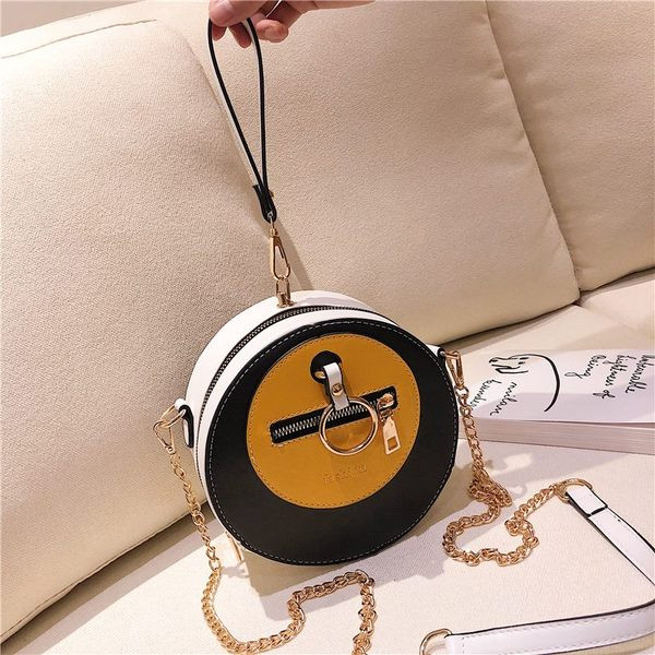 Geanta de dama moderna in forma rotunda din piele ecologica