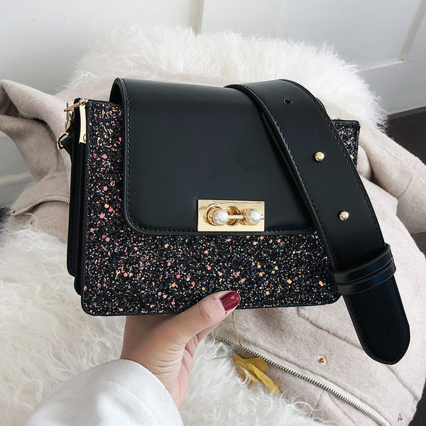 Geanta de dama eleganta cu inchizator metalic in trei culori