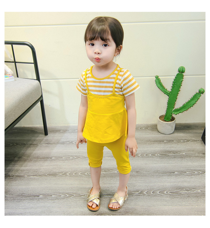 Gyermek napi szett lányoknak két színben