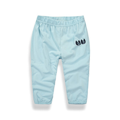 Модерен детски панталон за момчета в два цвята с емблема