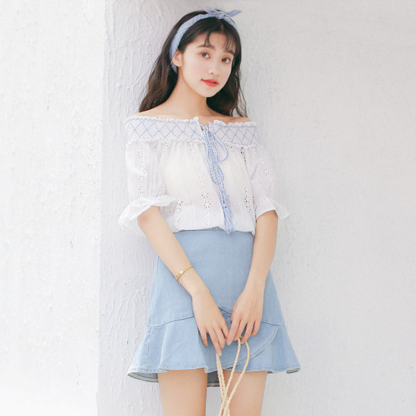 Fusta de dama din denim eleganta de culoare albastru deschis