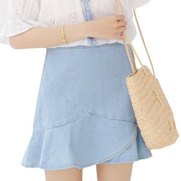 Fusta de dama din denim eleganta de culoare albastru deschis