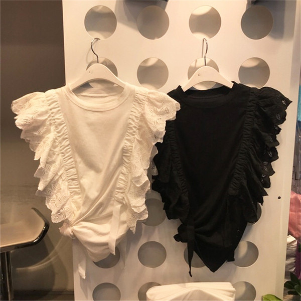 Tricou de damă modern cu decolteu O în alb și negru