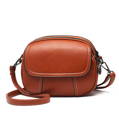 Modern női táska több színben vállra