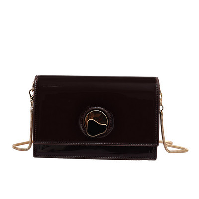 Elegáns női táska eko bőrből 3D fém elemekkel és hosszú füllel