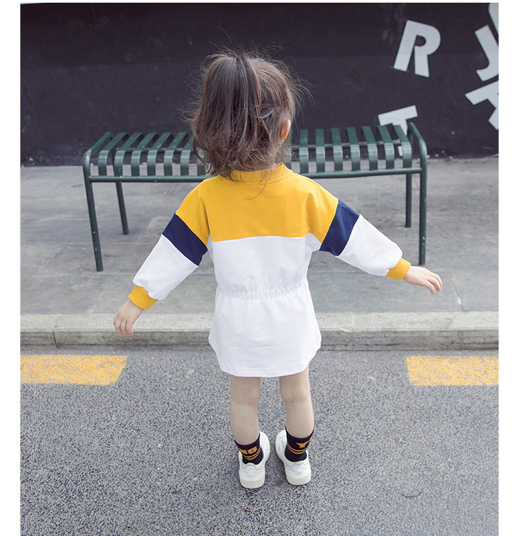 Alkalmi gyerekruha hosszú ujjal és cipzárral két színben